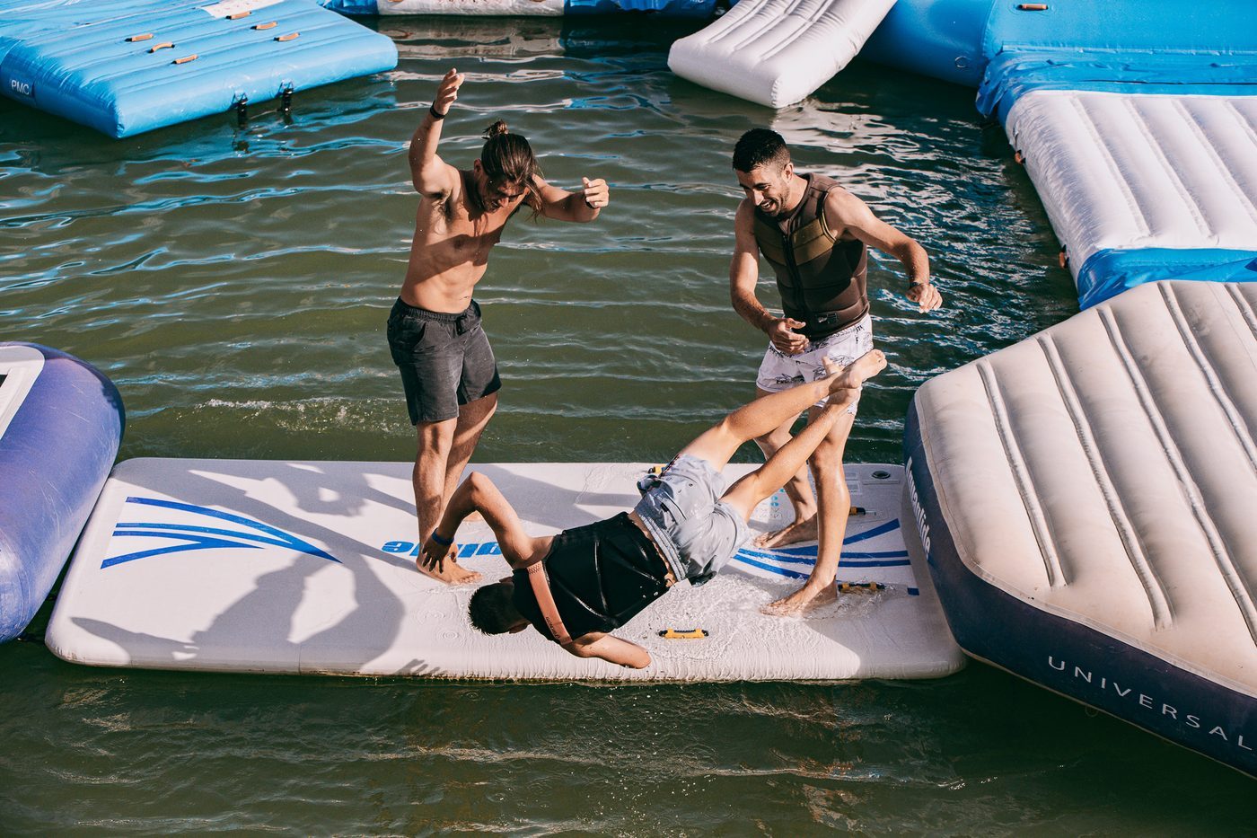 Fun on the water obstacles